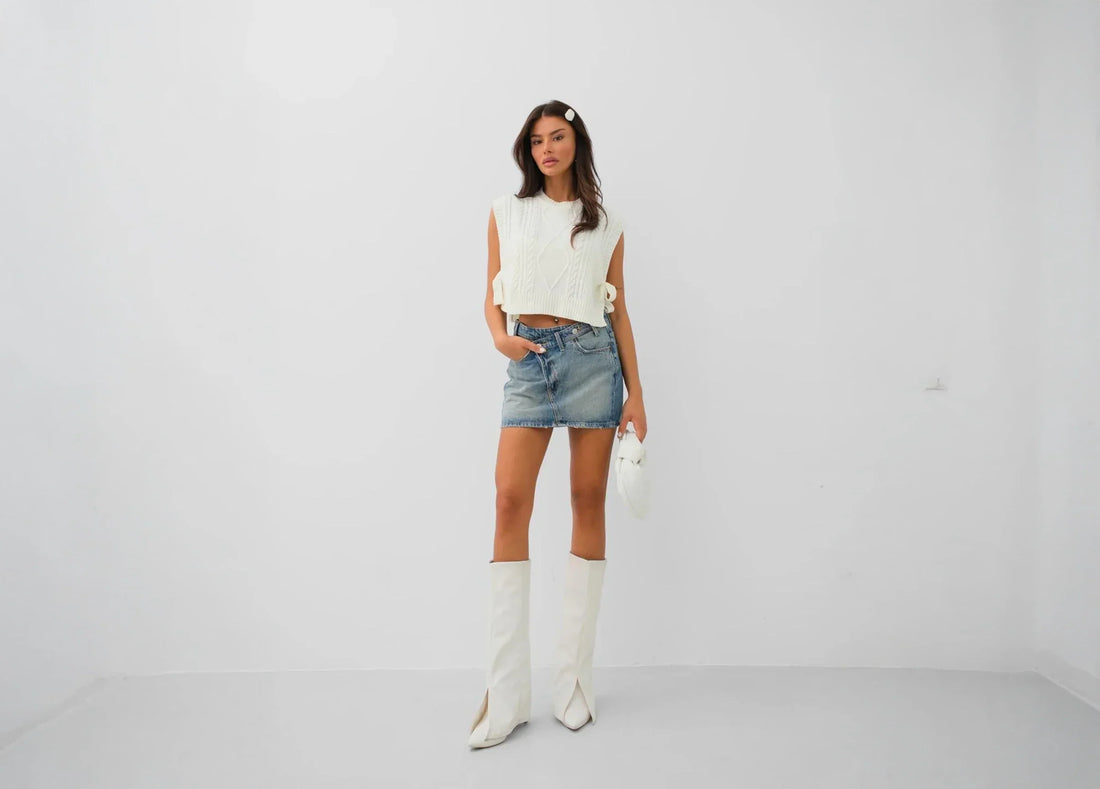 What is a Sweater? What are the Combination Suggestions?