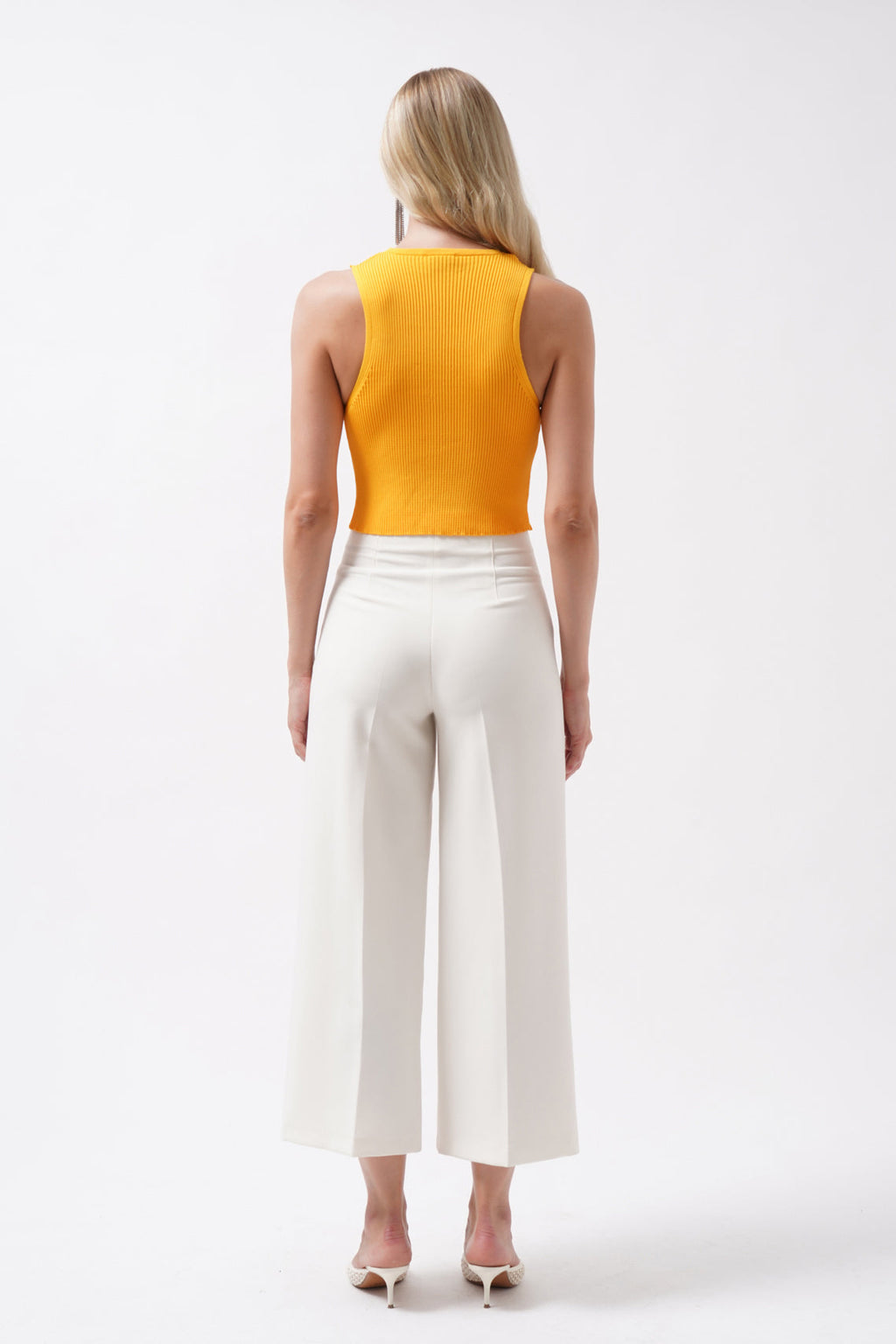 Stone Detay Cutout Mango Crop Blouse