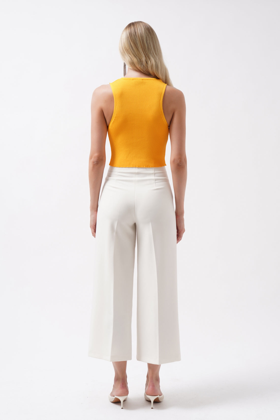 Stone Detay Cutout Mango Crop Blouse