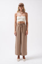 Accessory Detail Linen Brown Pants