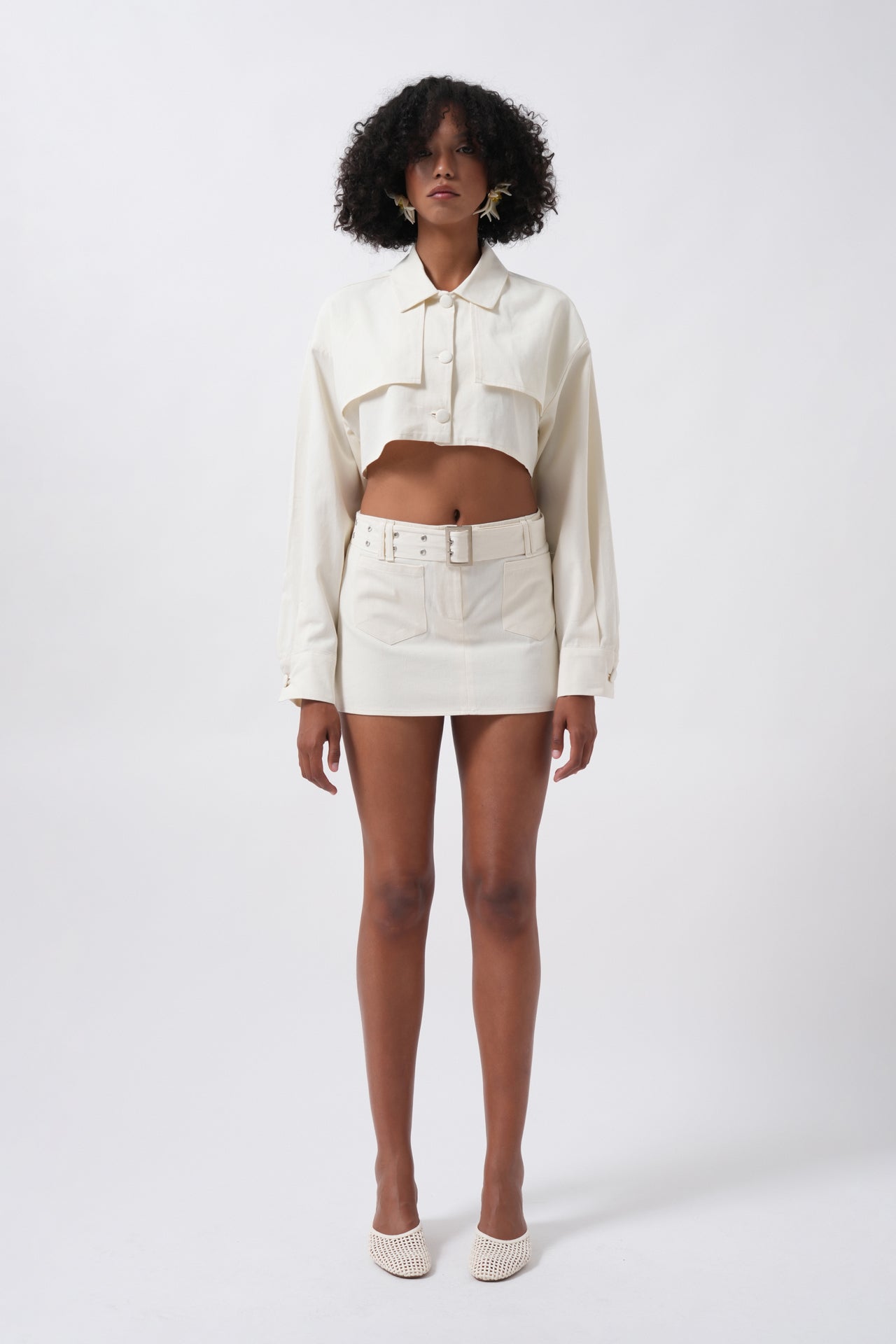 Button Detay Ecru Crop Jacket