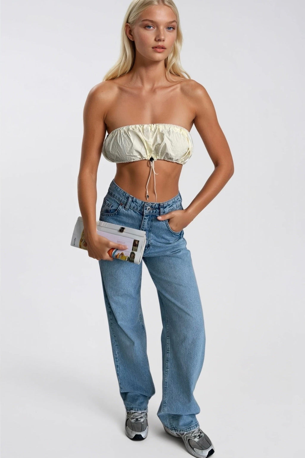 Elastic Detay White Strapless Crop