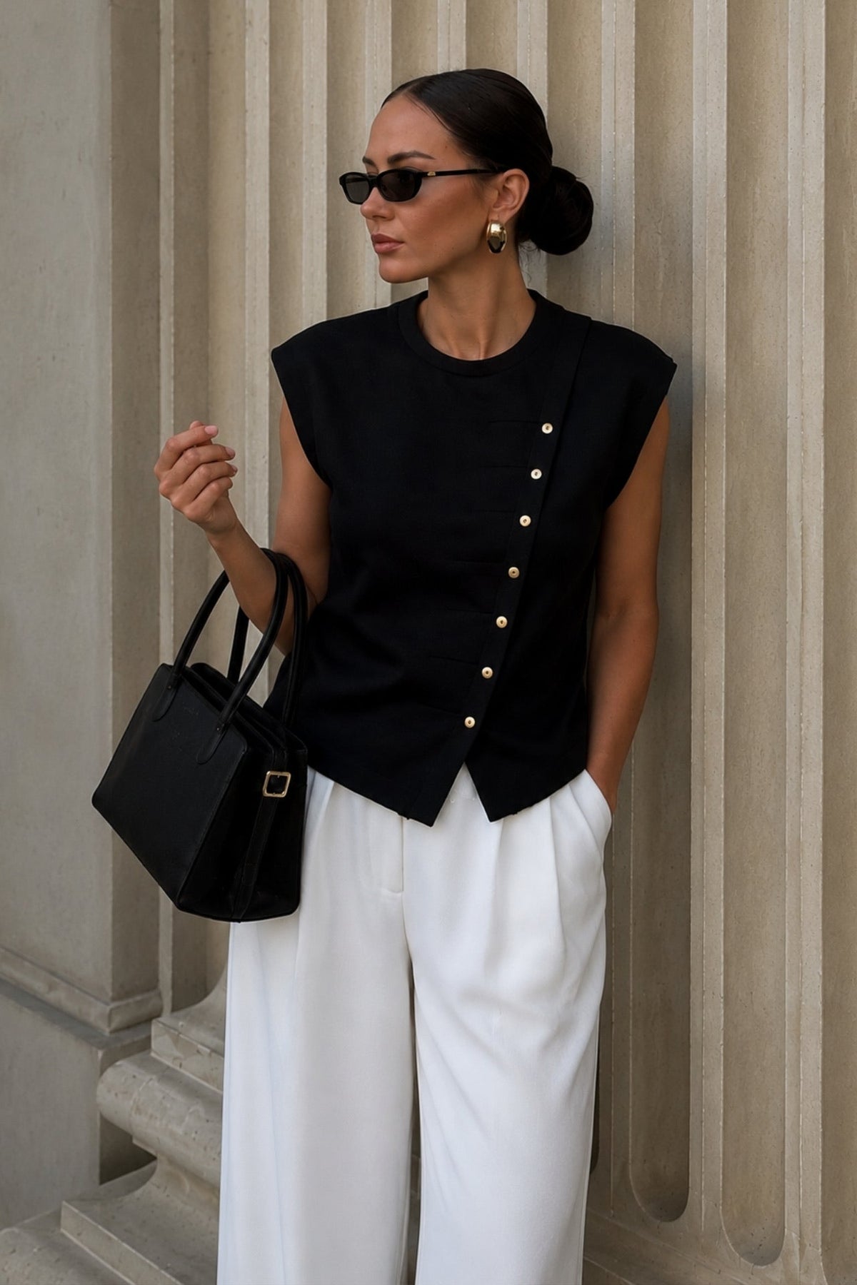 Asimetrik Button Detail Crew Neck Black Knit Blouse