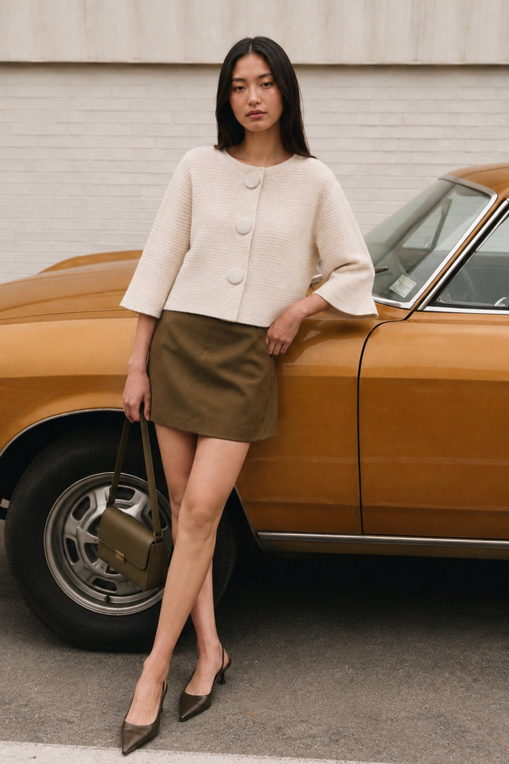 Button Detail Yarasa Sleeve White Knit Cardigan