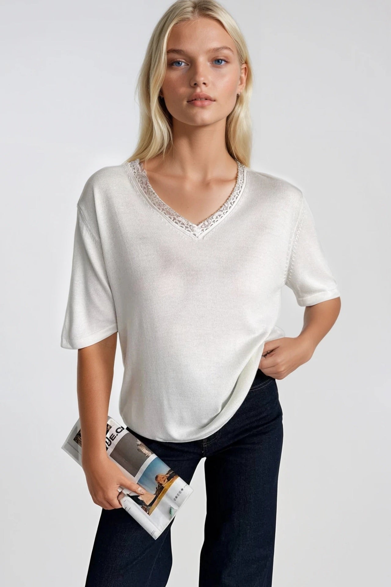 V-Neck Lace Detail White Knit Blouse