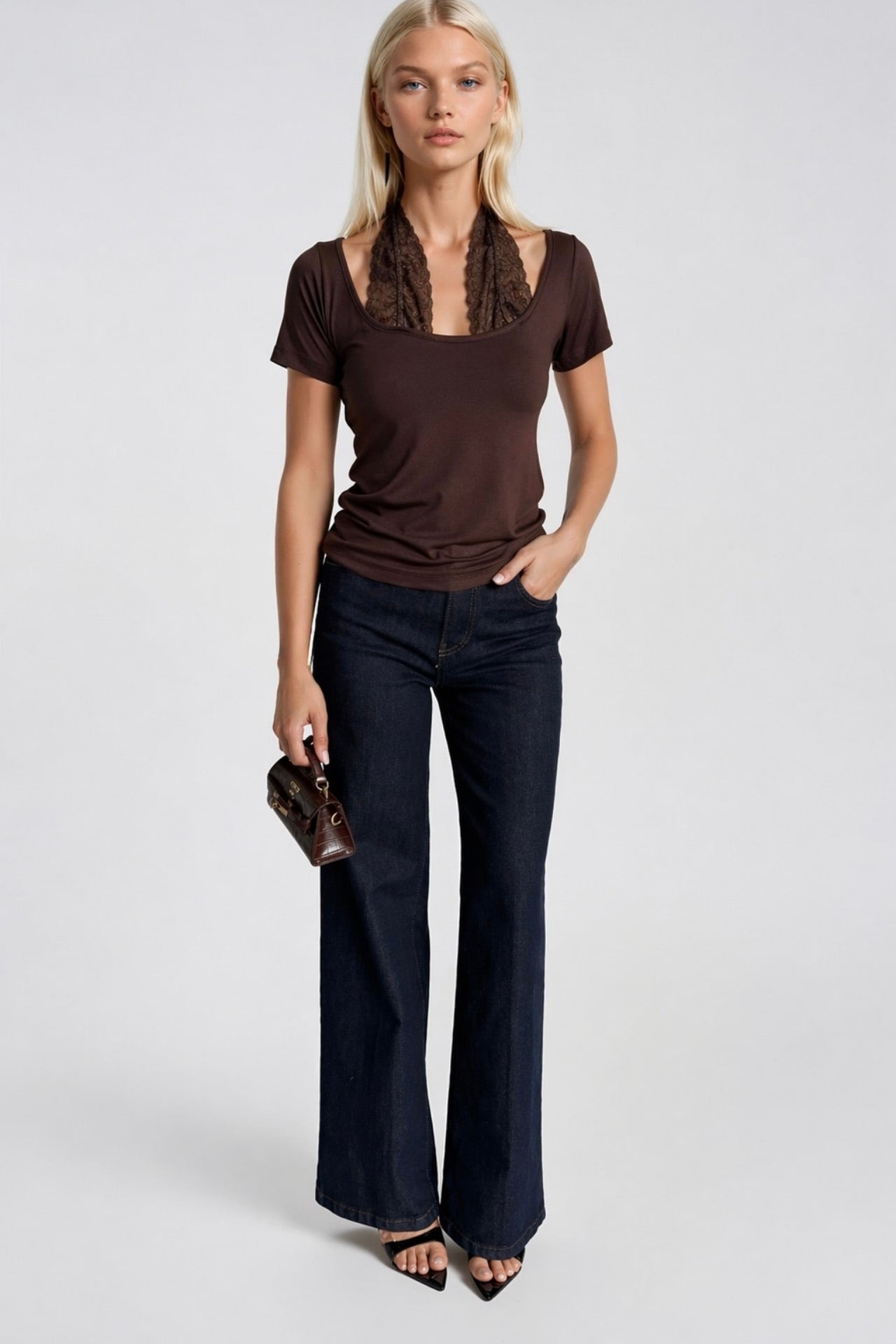 Yaka Lace Detail Short Sleeve Brown Blouse