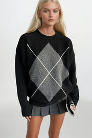 Baklava Pattern Crew Neck Black Knit Sweater