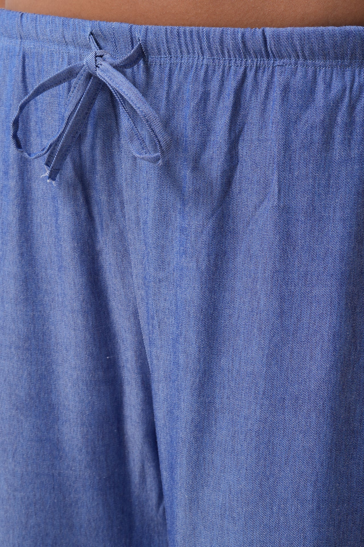 Thin Belt Tie Detail Dark Blue Pants