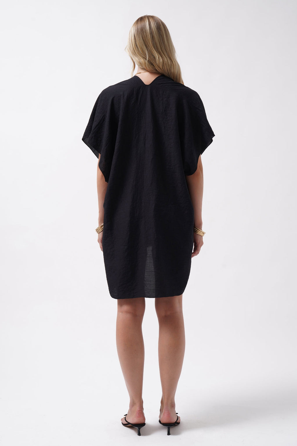 Basic Black Pareo