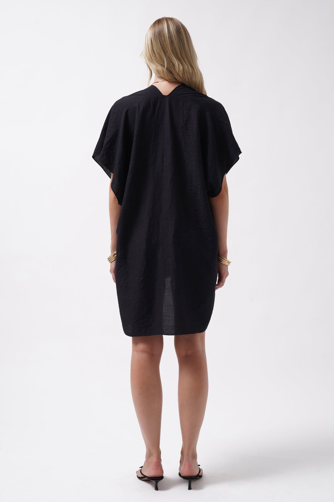 Basic Black Pareo
