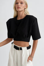 Waist-Fitted Crop Black T-Shirt