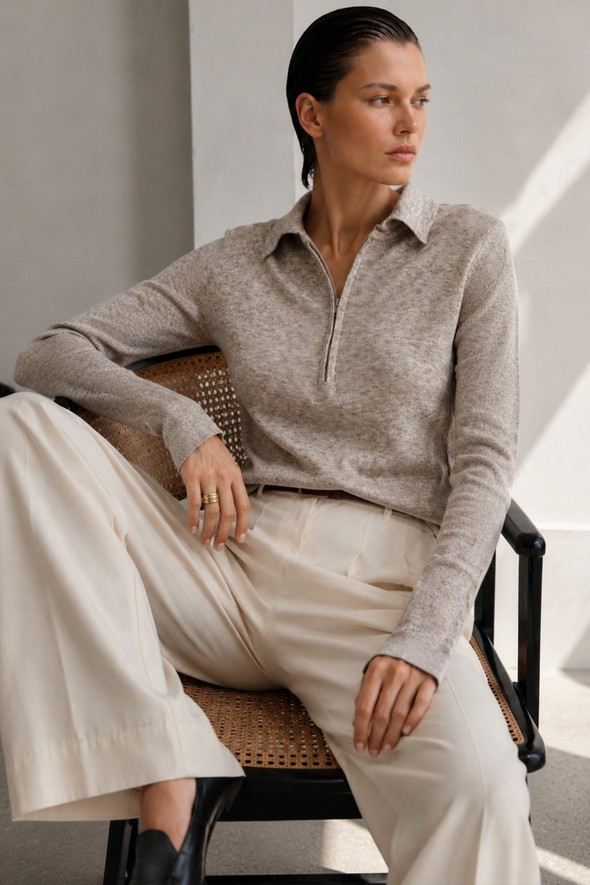 Fermuar Detail Fitted Waist Polo Collar Beige Blouse