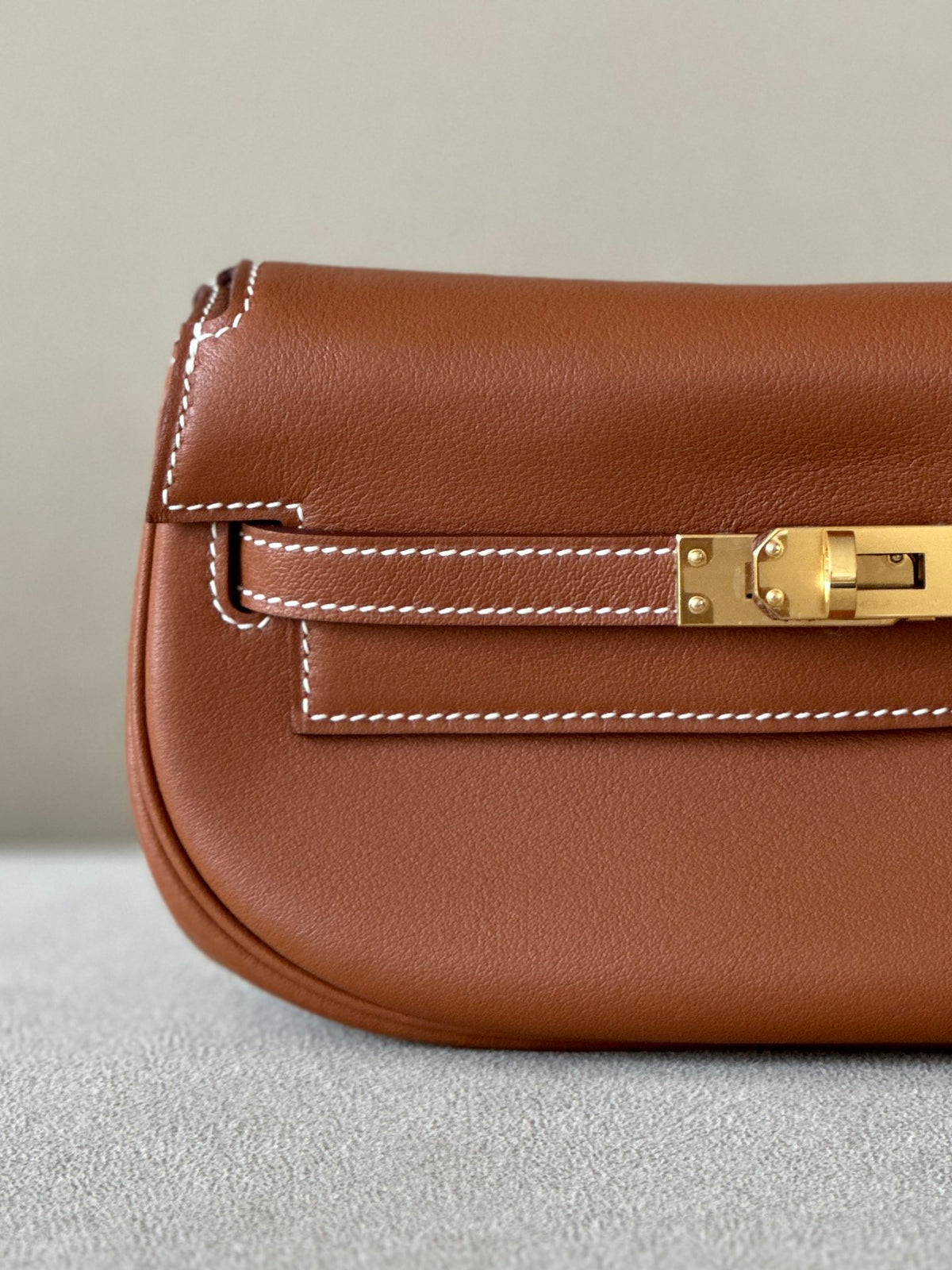 Handmade Swift Leather Crossbody Bag with Mini Pouch – Gold Brown