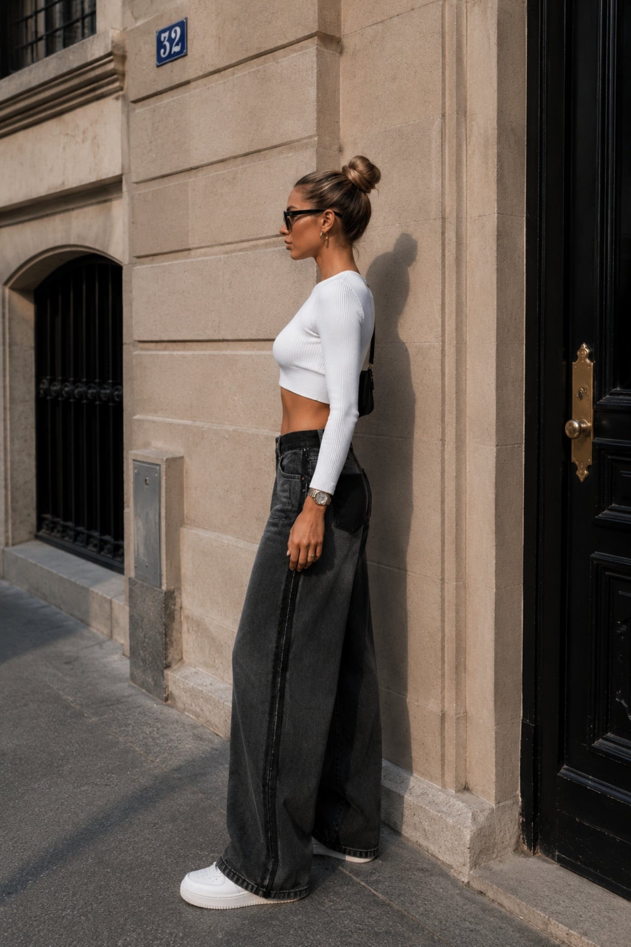 Pocket Detail Reverse Stitch Black Jean