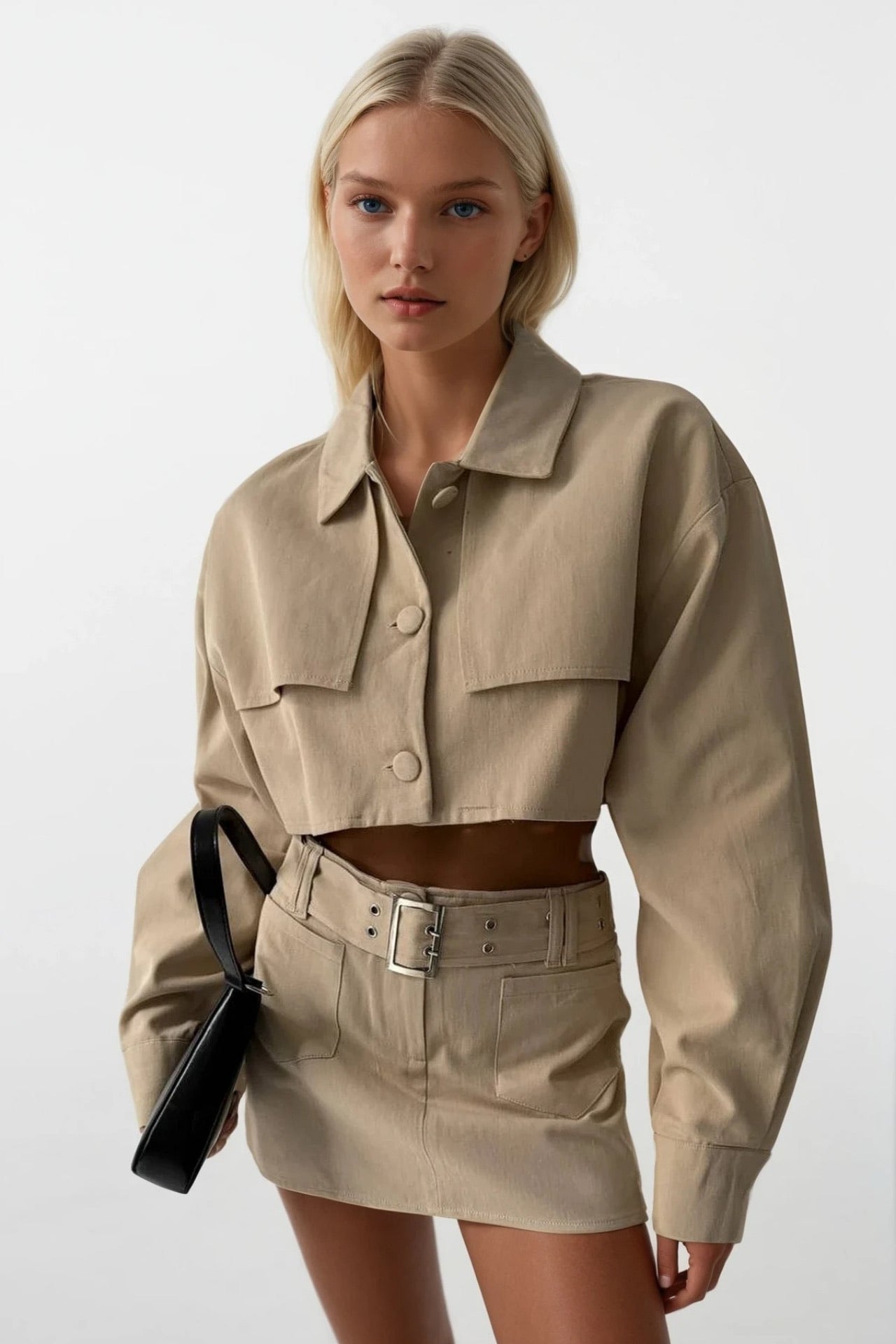 Button Detay Beige Crop Jacket