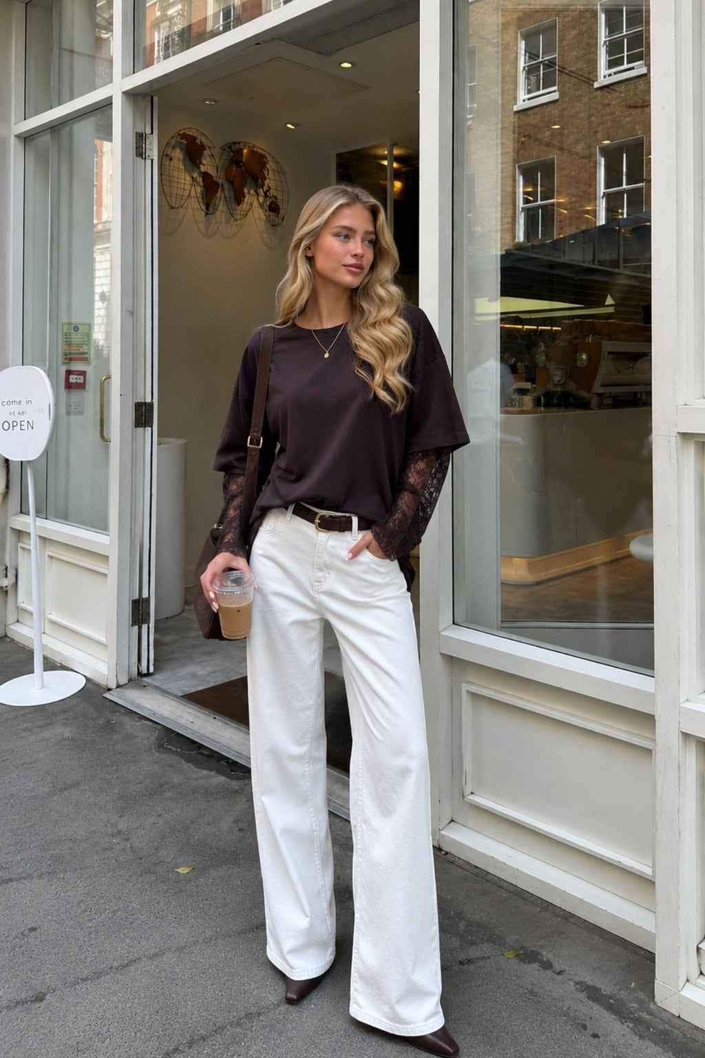 Crew Neck Sleeve Lace Detail Brown Oversize t-Shirt