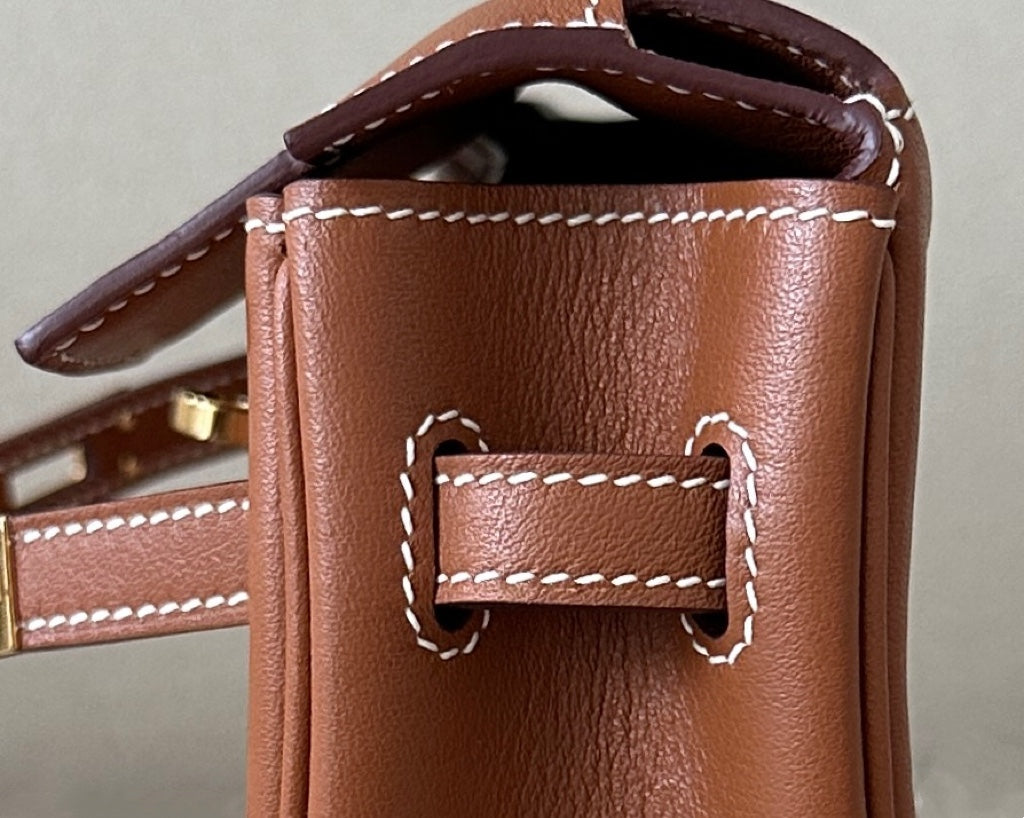 Handmade Swift Leather Crossbody Bag with Mini Pouch – Gold Brown