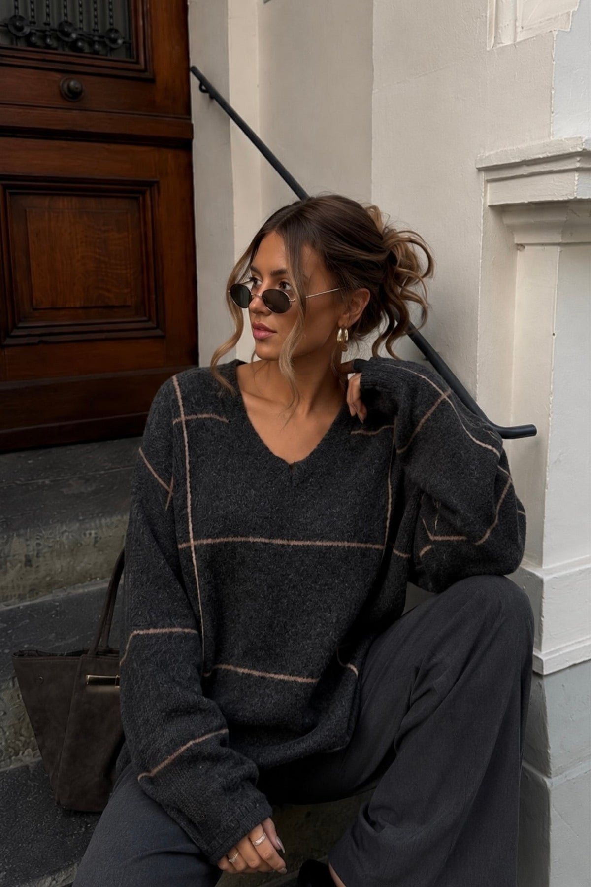 Plaid Pattern Crew Neck Textured Charcoal Knit Kazak