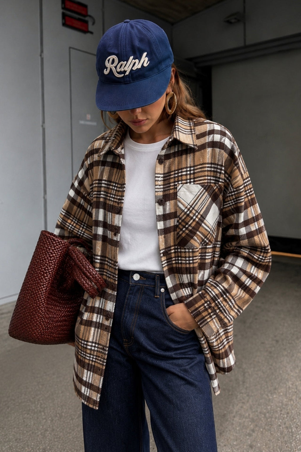 Basic Oversized Brown Plaid Shirt