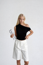 Waist-Fitted Asymmetric Shoulder Detail Black Blouse