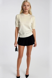 Crew Neck Short Sleeve White Knit Blouse