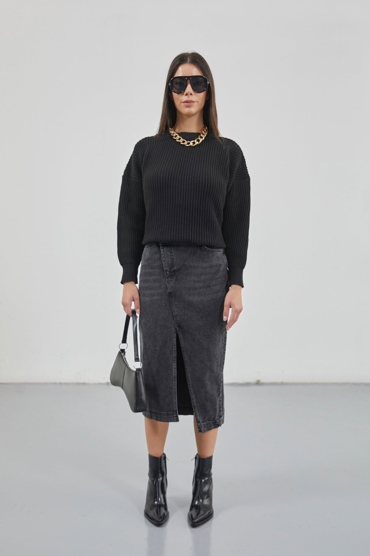 Slit Detail Denim Midi Black Skirt