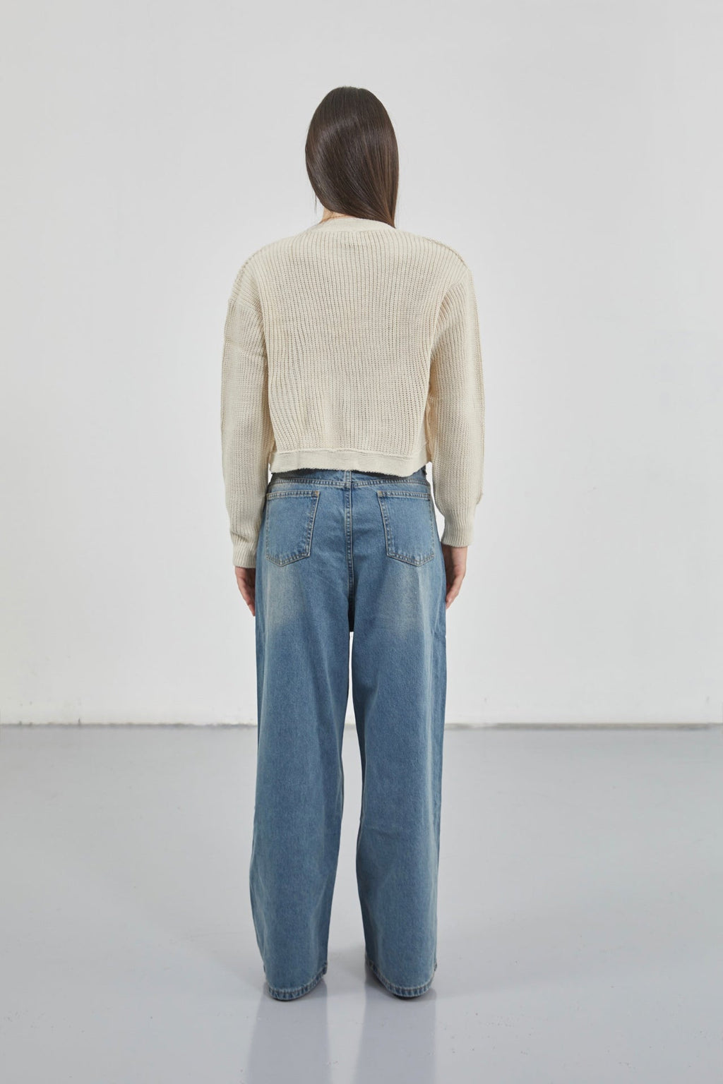 Crop Beige Knitted Cardigan with Piping