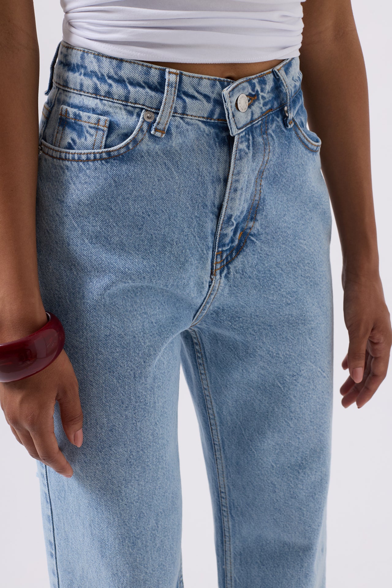 Back Laser Cut Wide Leg Blue Jeans