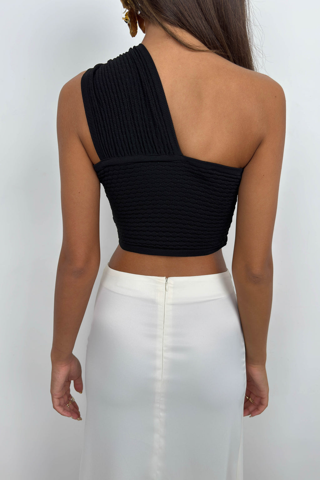 Asymmetric Tie One-Shoulder Black Crop