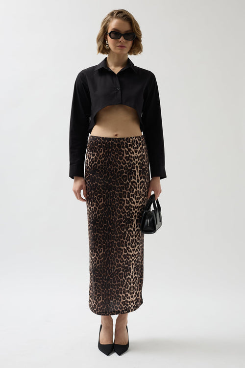 Asymmetric Kesim Black Crop Shirt