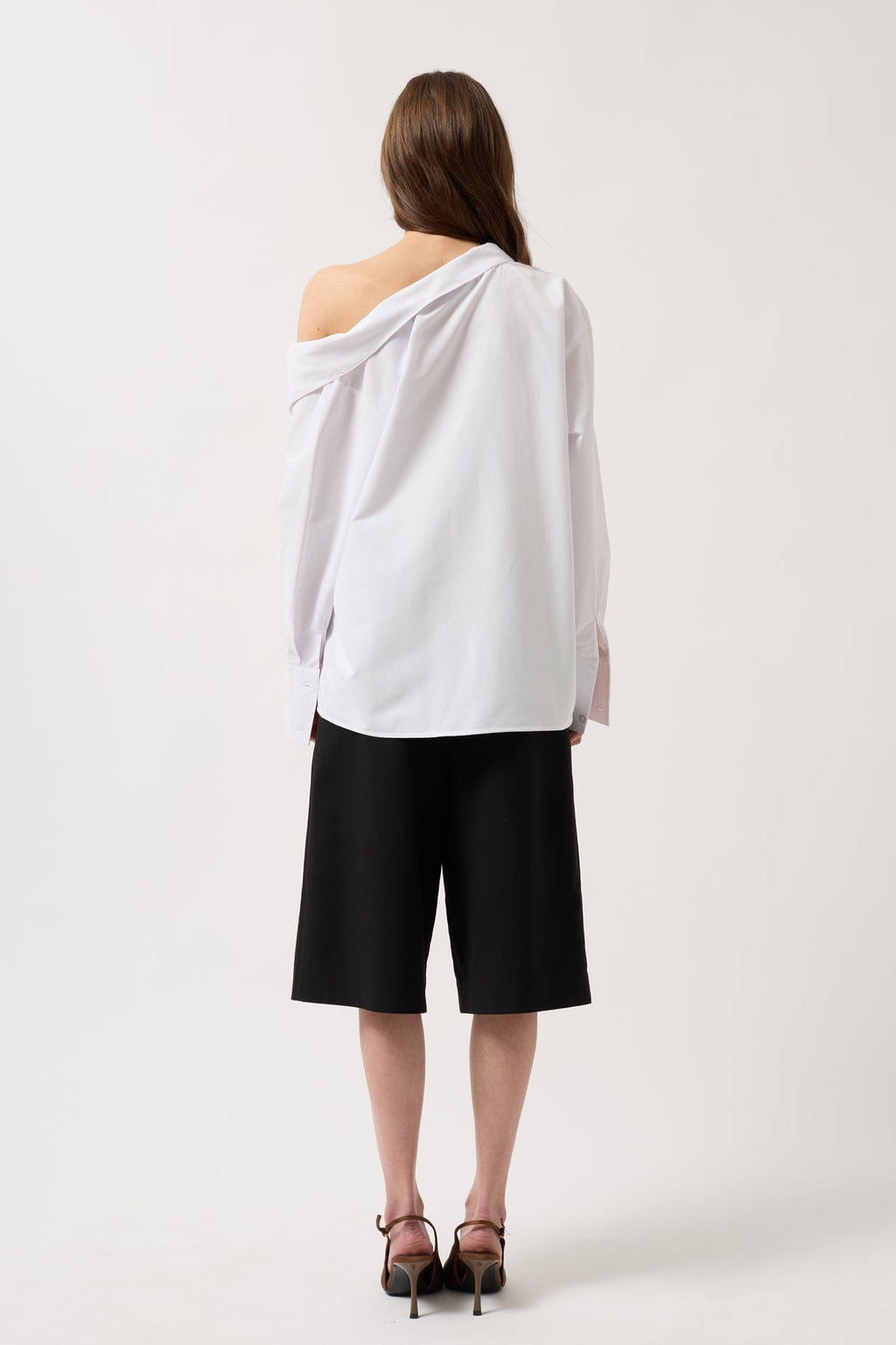 Asimetrik Shawl Collar White Shirt