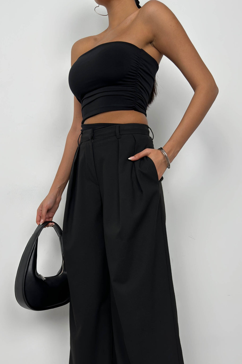 Asymmetric Strapless Black Crop