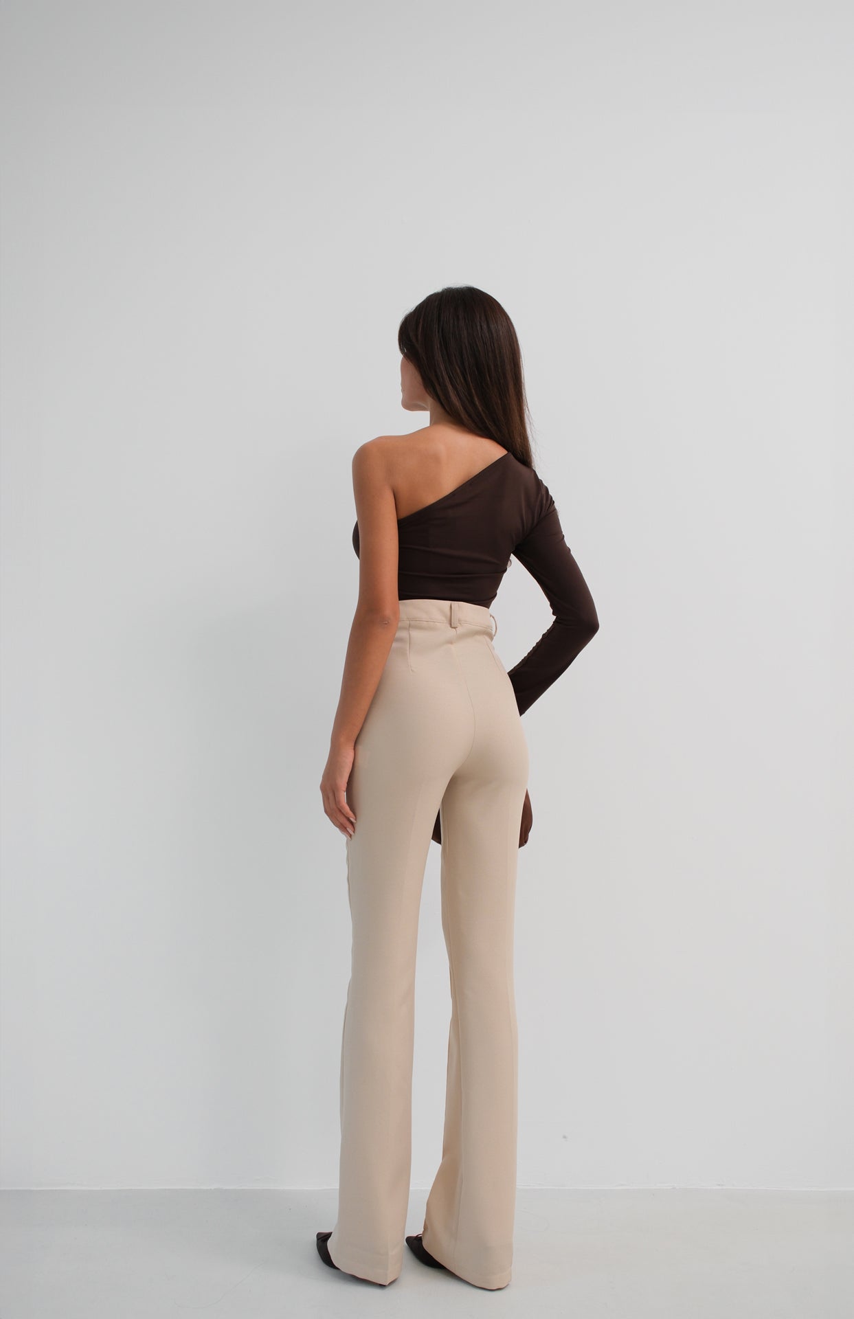 Asymmetric One Shoulder Brown Crop Top