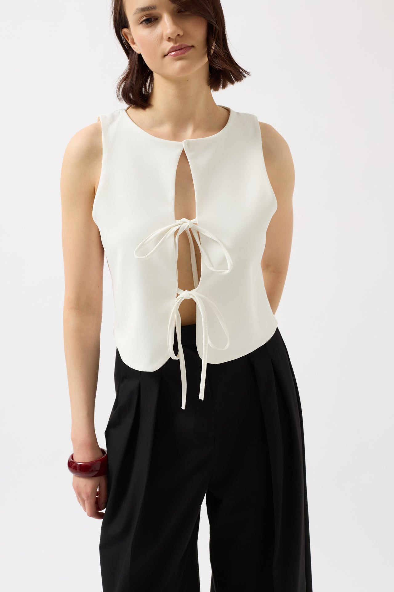 Tie Detail Low-Cut White Blouse
