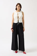 Tie Detail Low-Cut White Blouse