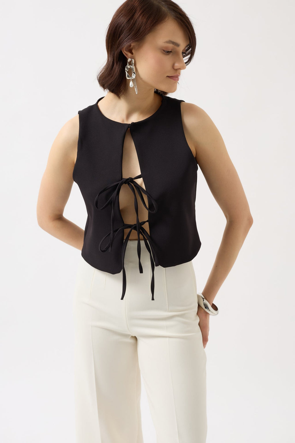 Tie Detail Low-Cut Black Blouse
