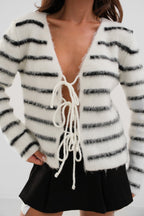 Bagcik Detailed Striped Sakalli Knit White Cardigan