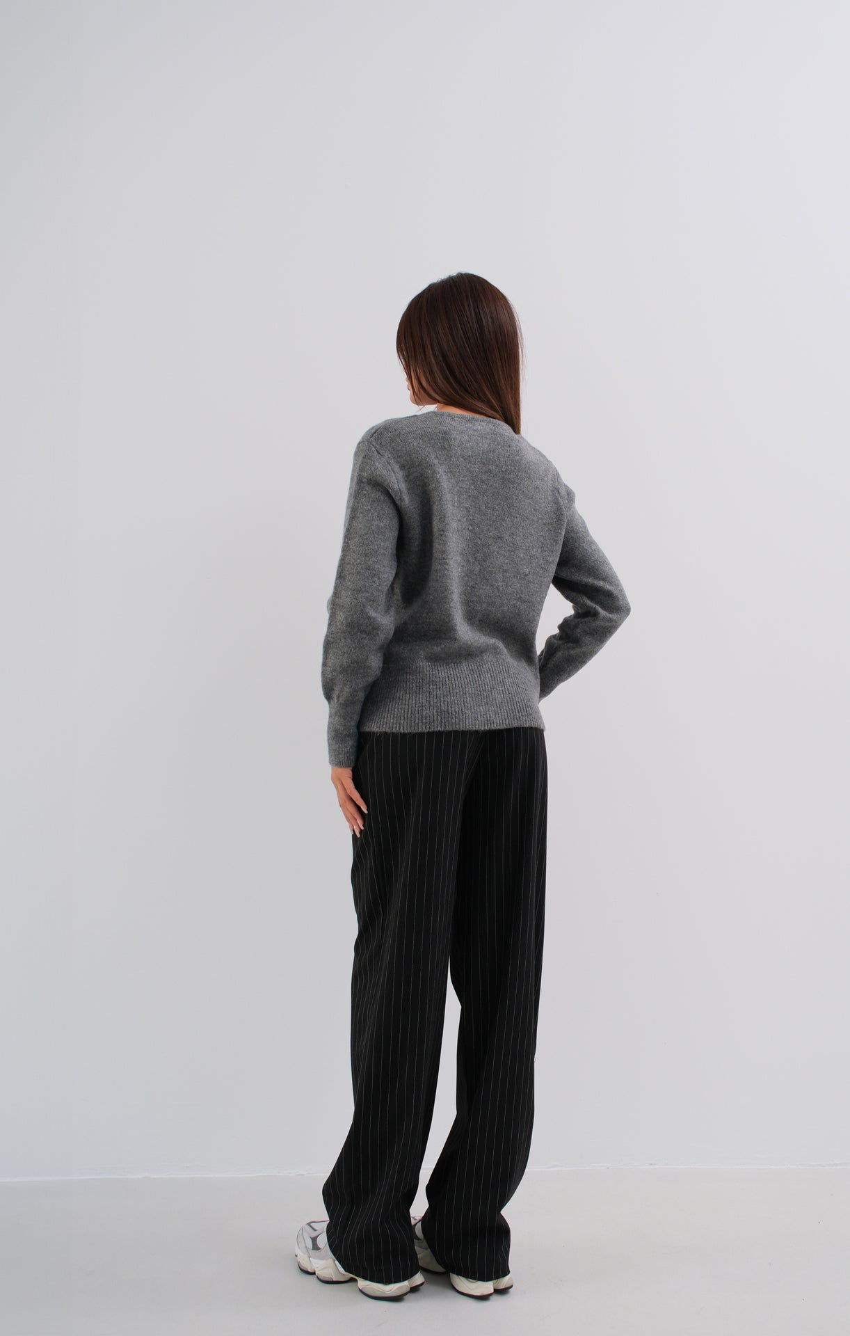 Bagcikli Gray Cardigan