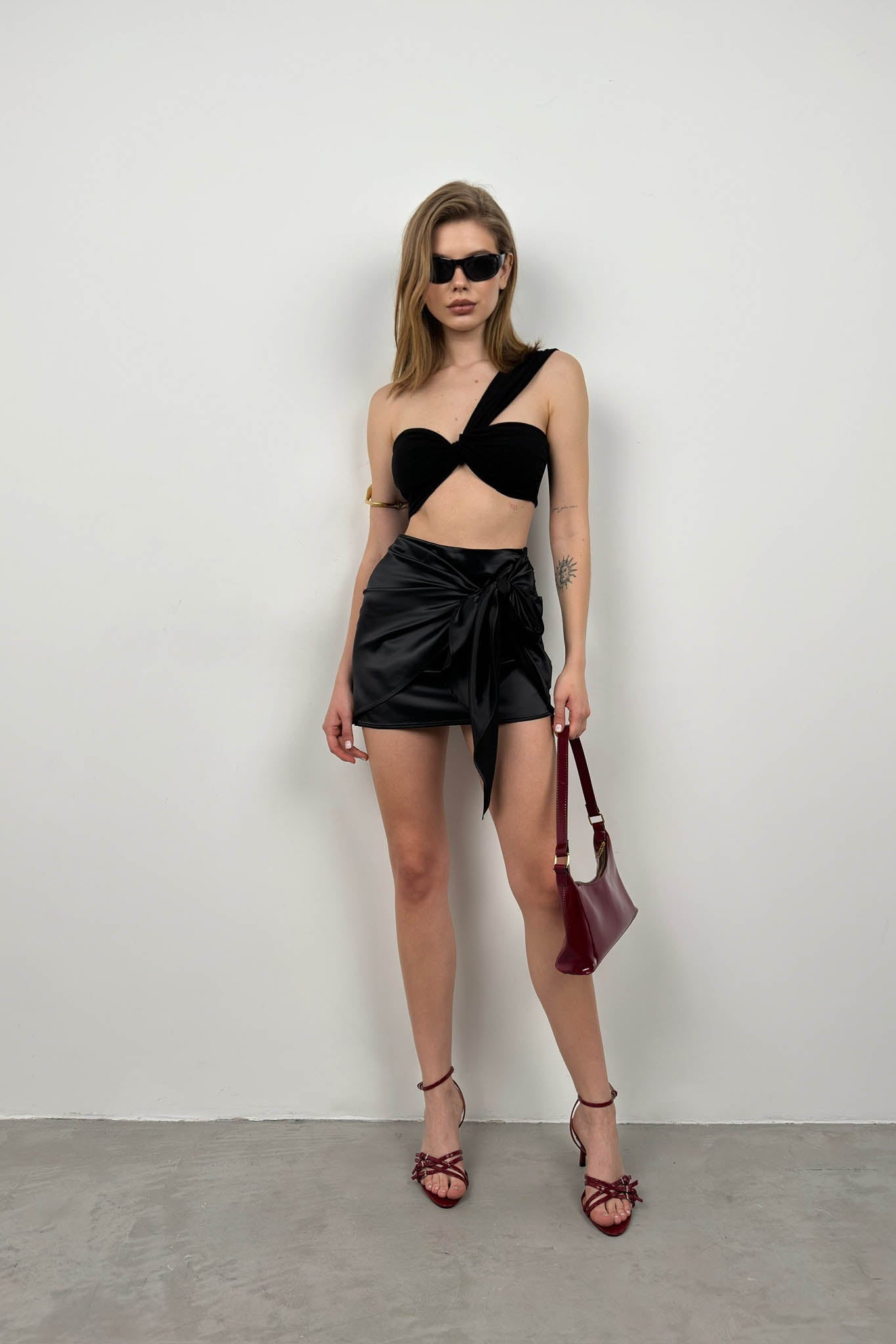 Tie Wrap Black Skirt