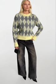 Baklava Pattern Crew Neck Yellow Knit Sweater