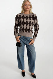 Baklava Pattern Crew Neck Brown Knit Sweater