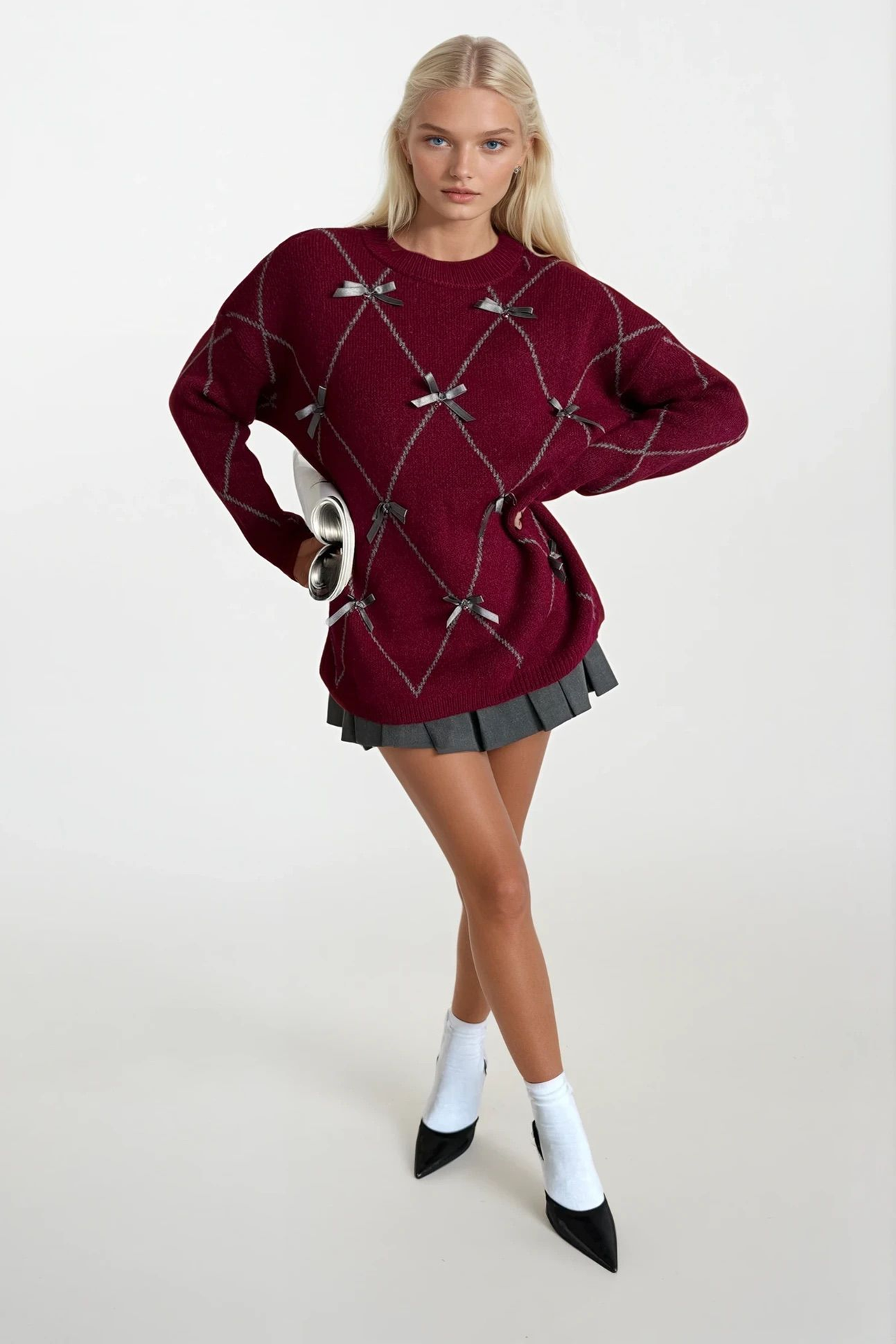 Diamond Pattern Rhinestone Embellished Bow Burgundy Sweater