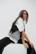 Baklava Patterned Gray Crop Sweater