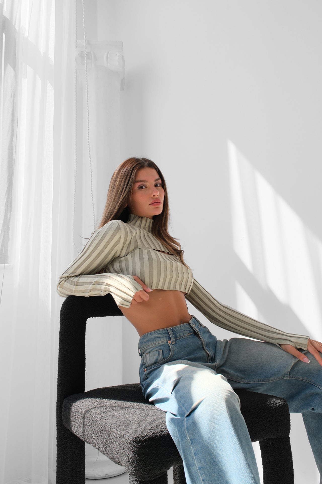 Turtleneck Beige Knit Crop