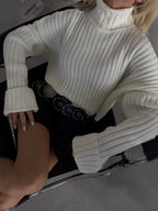 Turtleneck Fitilli Ecru Crop Sweater