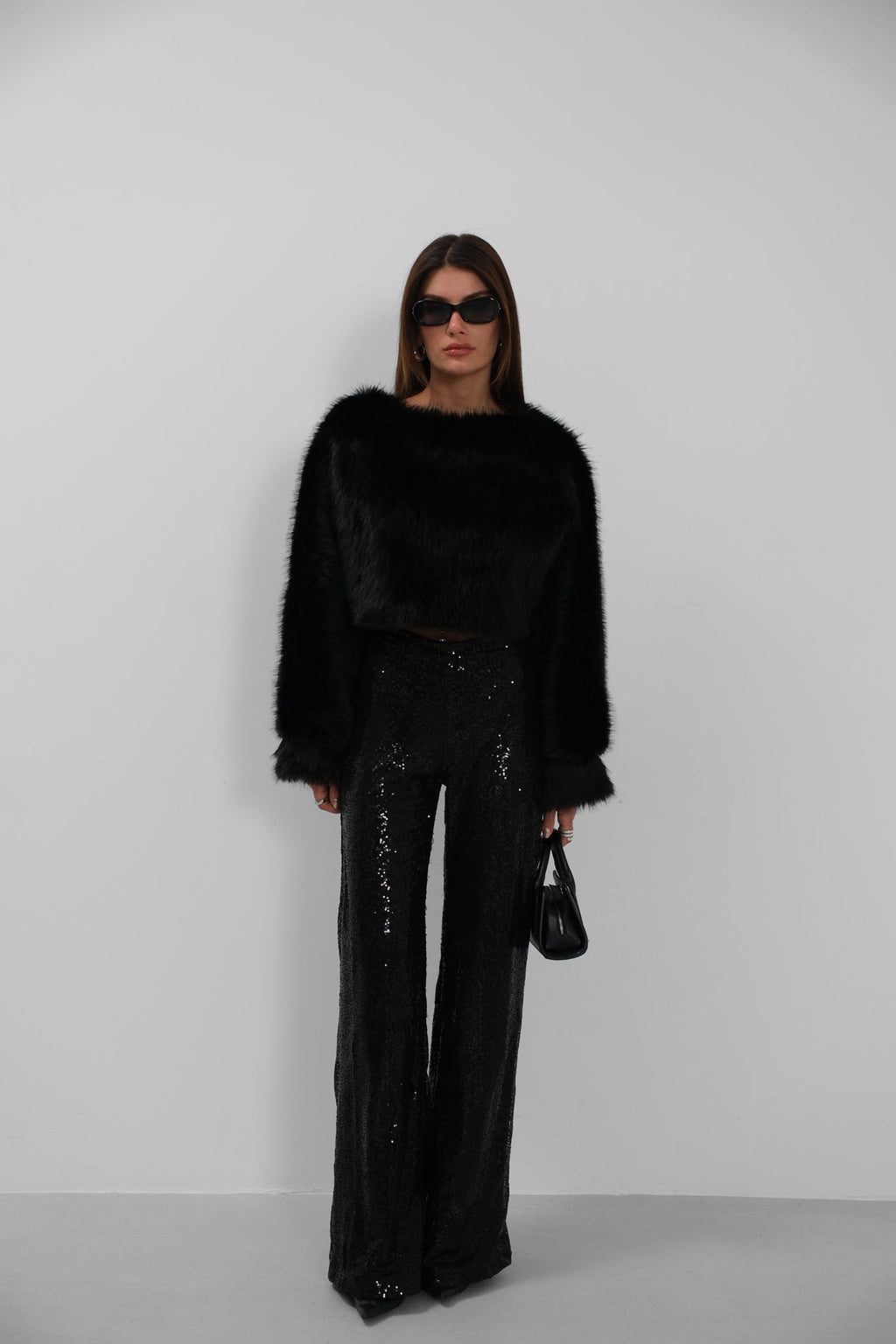 Balloon Sleeve Plush Black Sweatshirt