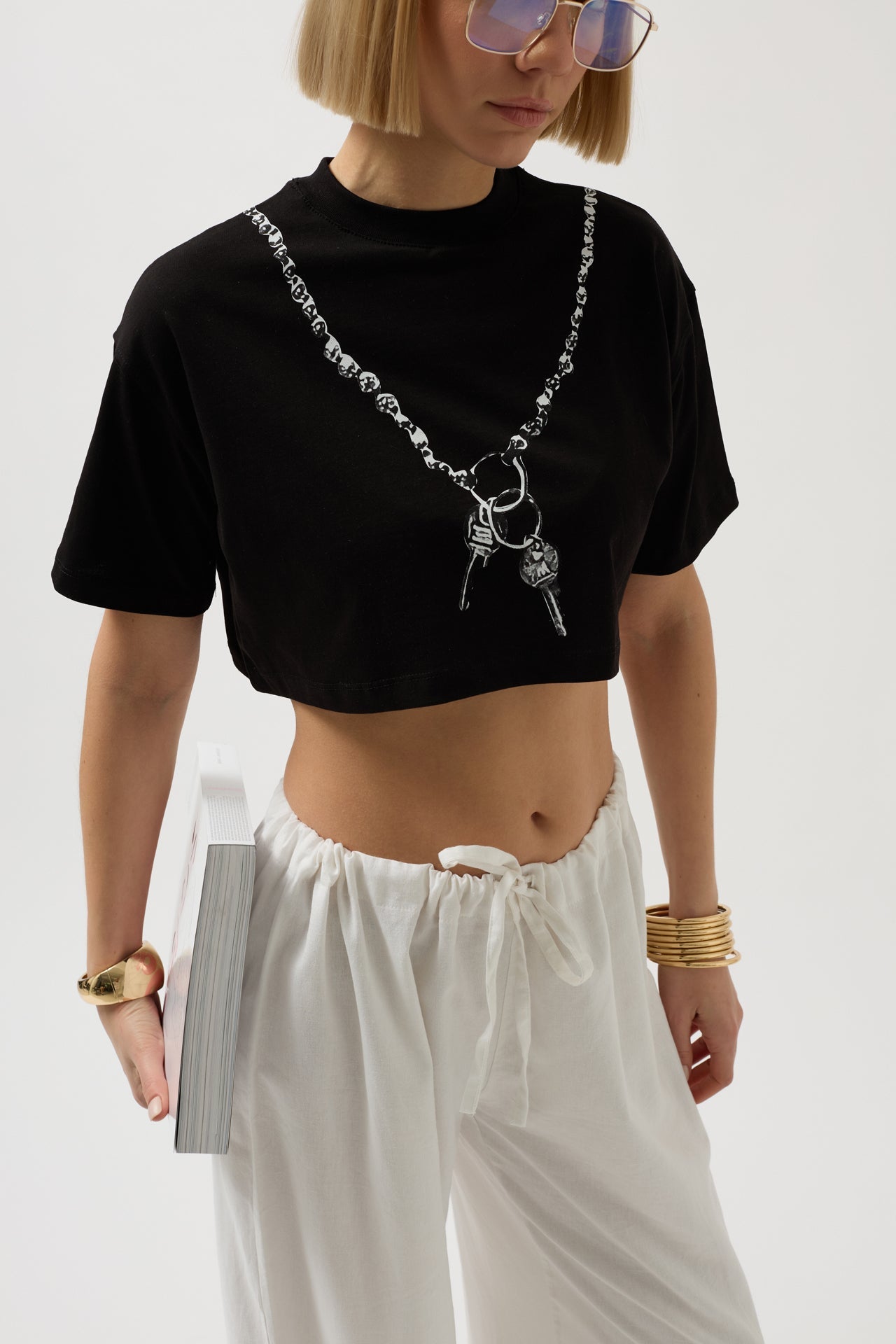 Chain Printed Crop Black T-Shirt