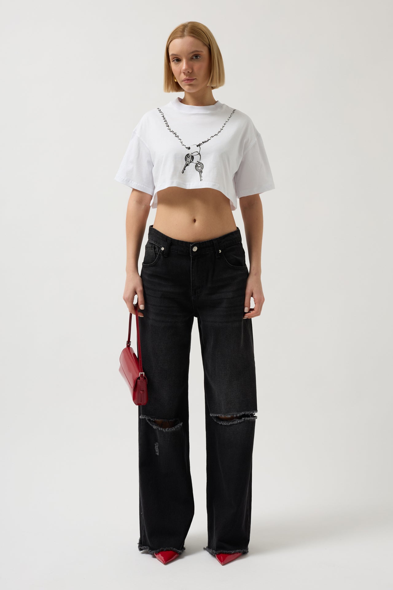 Chain Printed Crop White T-Shirt