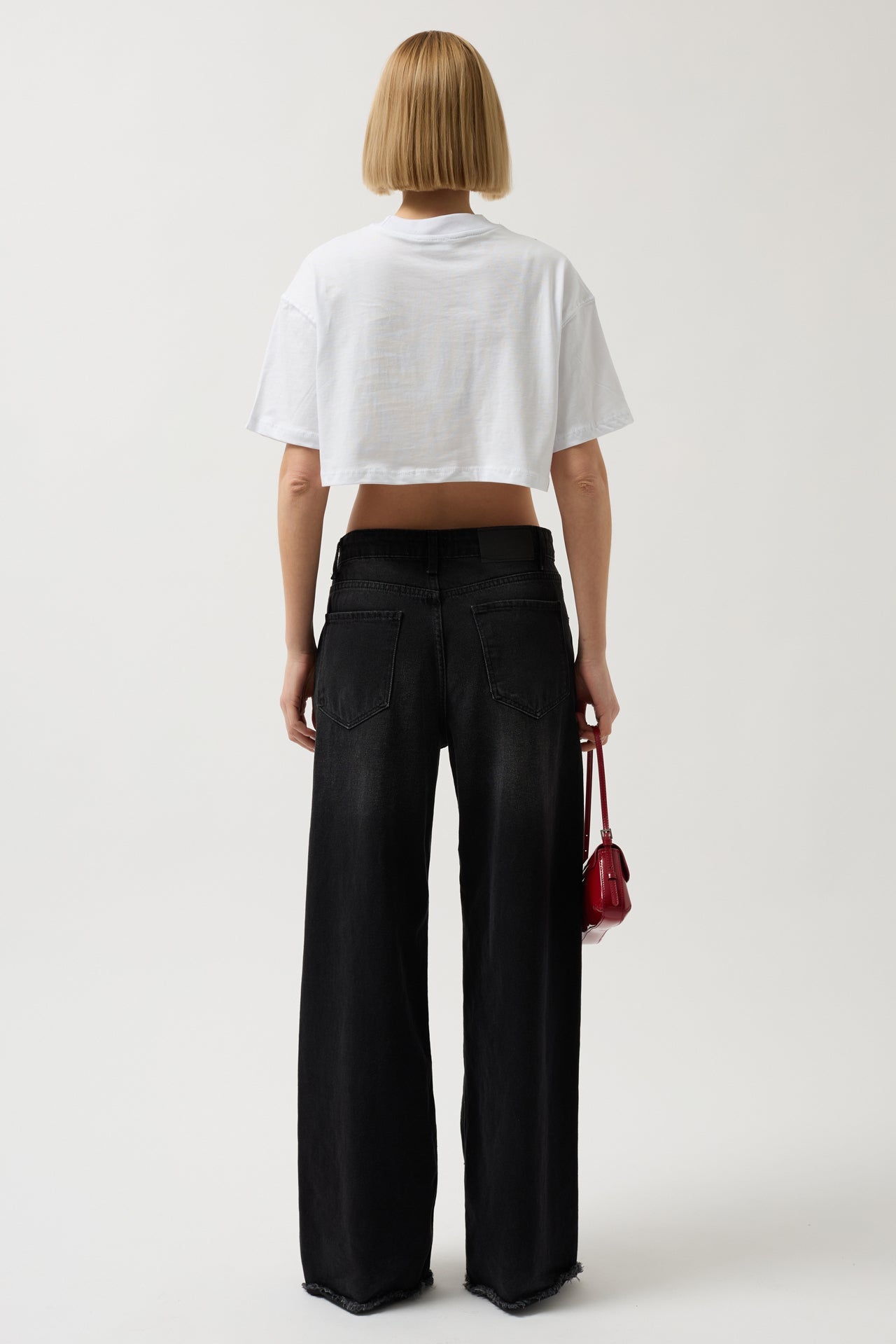 Chain Printed Crop White T-Shirt