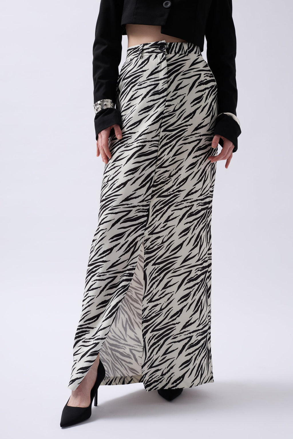 Printed Front Slit Black Skirt